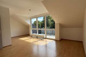 Helle, barrierearme Wohnung zum Wohlfühlen für Senioren
