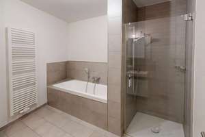 Exklusives Wohnen in Hannover-Mitte – Stilvolle 3-Zimmer-Wohnung mit Loggia, Balkon & TG-Stellplatz – Die vollständige Adresse der Immobilie erhältst du vom Anbieter., 30159 Mitte (Ortsteil), Hannover – Vorschaubild 9