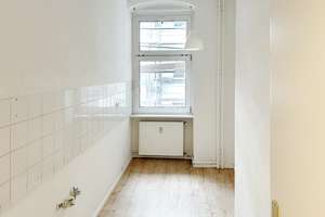 Attraktive, bezugsfreie 
1-Zimmerwohnung mit Balkon 
in begehrter Prenzlauer Berg Lage – Die vollständige Adresse der Immobilie erhältst du vom Anbieter., 10439 Prenzlauer Berg, Berlin – Vorschaubild 5