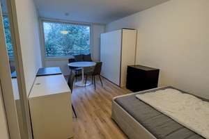 WG-Zimmer / Neugründung 2er-WG mit Balkon in München-Freiman – Starenweg 14, 80937 Am Hart, München – Vorschaubild 3