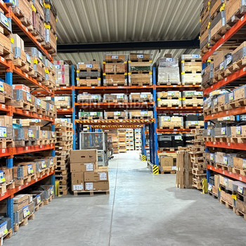 LAGER | PRODUKTION | SEKTIONALTORE | MODERN | MÖNCHENGLADBACH