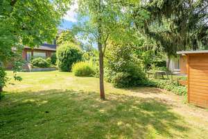 Gepflegte Doppelhaushälfte mit privatem Garten & Garage in Rudow – Die vollständige Adresse der Immobilie erhältst du vom Anbieter., 12357 Rudow, Berlin – Vorschaubild 17