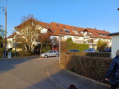 Gepflegte 2 ZKB-Wohnung im EG mit EBK, Balkon+Terrasse