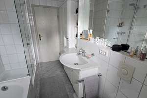 3-Zimmer EG-Wohnung mit Garten in Untermenzing – Die vollständige Adresse der Immobilie erhältst du vom Anbieter., 80999 Untermenzing, München – Vorschaubild 4