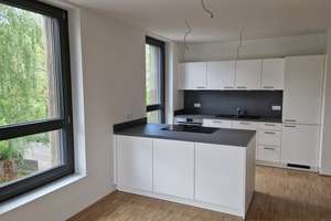 Exklusive, neuwertige 3-Raum-Wohnung mit gehobener Innenausstattung mit EBK Heilbronn Werwiesenpark – Kreuzäckerstr. 2, 74081 Sontheim, Heilbronn – Vorschaubild 2