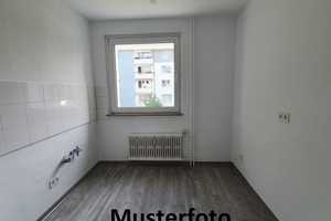 Wohn(t)raum: lichtdurchflutete 3-Zimmer-Wohnung mit großem Balkon – Rosendelle 41, 44869 Bochum – Vorschaubild 4