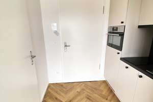 Möbliertes Studio-Apertment direkt am Marktplatz! – Florian-Geyer-Str 111, 12489 Adlershof, Berlin – Vorschaubild 4