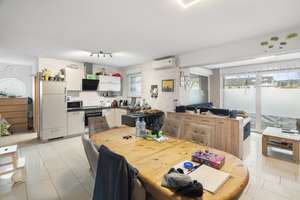 Property thumbnail 11