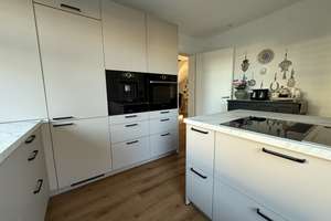 Modernes Familienhaus mit 206 m² Wohnfläche, Garten & Terrasse in familienfreundlicher Lage von Biel – Sommerstraße 40a, 33649 Brackwede, Bielefeld – Vorschaubild 4