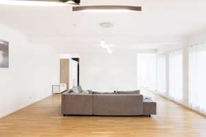 Außergewöhnliches Loft-Wohnen mit privatem Garten in Berlin-Charlottenburg! – Die vollständige Adresse der Immobilie erhältst du vom Anbieter., 10589 Charlottenburg, Berlin – Vorschaubild 4