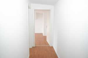 Ansprechende 3 Zimmer im Dachgeschoss+Balkon+Loggia+Tageslichtbad mit mit Badewanne+Abstellraum ! – Schönebecker Str. 47, 39104 Magdeburg – Vorschaubild 25