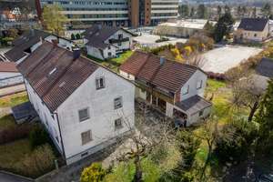 Sanierungsbedürftige Doppelhaushälfte mit Nebengebäude und großem Grundstück in Hirschau – Die vollständige Adresse der Immobilie erhältst du vom Anbieter., 92242 Hirschau – Vorschaubild 4
