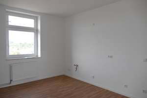 Modernes Wohnen im alten Gewand! Attraktive, großzügige 3 - Zi.- Wohnung am Platz der Republik! – Platz der Republik 46a, 42107 Elberfeld, Wuppertal – Vorschaubild 4