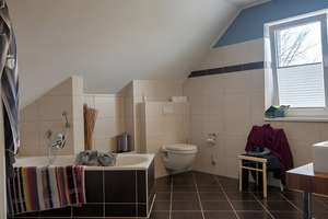 Traumhaus mit idyllischem Garten & Teich – 207 m² Wohnkomfort zum Verlieben – Die vollständige Adresse der Immobilie erhältst du vom Anbieter., 26897 Esterwegen – Vorschaubild 7