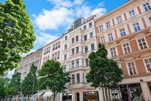 Traumhafte Altbauwohnung nahe Checkpoint Charlie – exklusiv und zentral – Die vollständige Adresse der Immobilie erhältst du vom Anbieter., 10969 Kreuzberg, Berlin – Vorschaubild 1