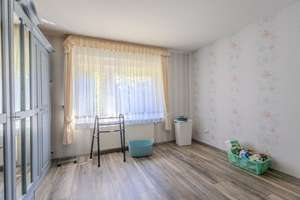 Viel Platz für Familie, Generationen oder Vermietung – Wohnhaus mit Einliegerwohnung ! – Die vollständige Adresse der Immobilie erhältst du vom Anbieter., 26556 Westerholt – Vorschaubild 7