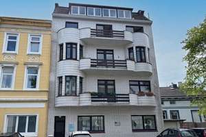 Frisch sanierte 2,5-Zimmer-Wohnung mit großem Balkon in Cuxhaven-Döse
