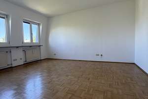 Traumhafte 2,5-Zi-Dachgeschosswohnung in Bogenhausen – Taimerhofstraße 22, 81927 Oberföhring, München – Vorschaubild 10