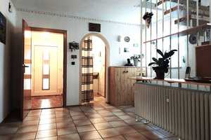 Charmantes FREISTEHENDES EINFAMILIENHAUS
Zentrale, ruhige Lage mit großzügigem Garten und Garage – Rems-Murr-Kreis – Vorschaubild 7