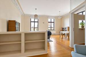 Traumhafte 2-Raumwohnung mit Einbauküche und Stuck im Mühlwegviertel! – Karl-Liebknecht-Straße 28, 6114 Giebichenstein, Halle (Saale) – Vorschaubild 5