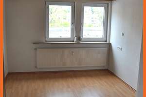Helle u schöne 3 ZKB, Balkon, 2x Abstellkammer, TL Bad m Wa, EBK, Keller, Garage – 55583 Bad Münster am Stein-Ebernburg – Vorschaubild 5