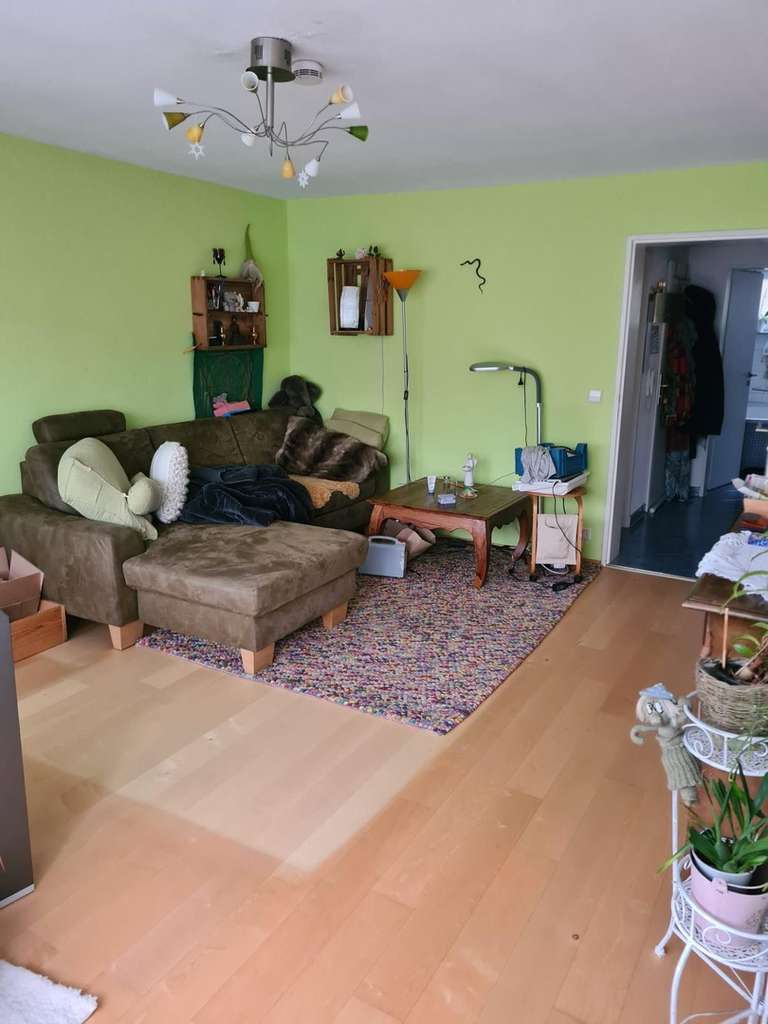Immobilie in Weissach - 4-Zimmer Erdgeschoss-Wohnung mit Terrasse in Weissach - Bild 0