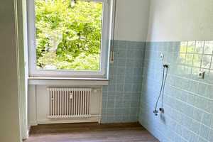Helle Wohnung mit drei Zimmern und Balkon in Aachen – Aachen – Vorschaubild 7