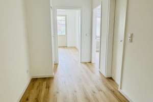 Schicke Wohnung! Frisch renoviert! Jetzt anschauen! – 40239 Düsseltal, Düsseldorf – Vorschaubild 9