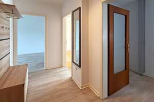 2-Zimmer-Wohnung in der Endetage inkl. Garagenstellplatz in Rahlstedt-Meiendorf – Wentzel Dr. – Die vollständige Adresse der Immobilie erhältst du vom Anbieter., 22145 Rahlstedt, Hamburg – Vorschaubild 3