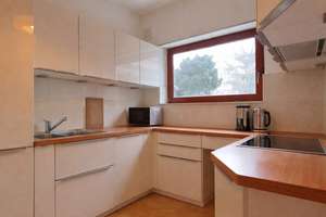 Winkelbungalow mit Wohlfühlcharakter auf großem Grundstück im schönen Lichtenrade – Die vollständige Adresse der Immobilie erhältst du vom Anbieter., 12305 Lichtenrade, Berlin – Vorschaubild 4