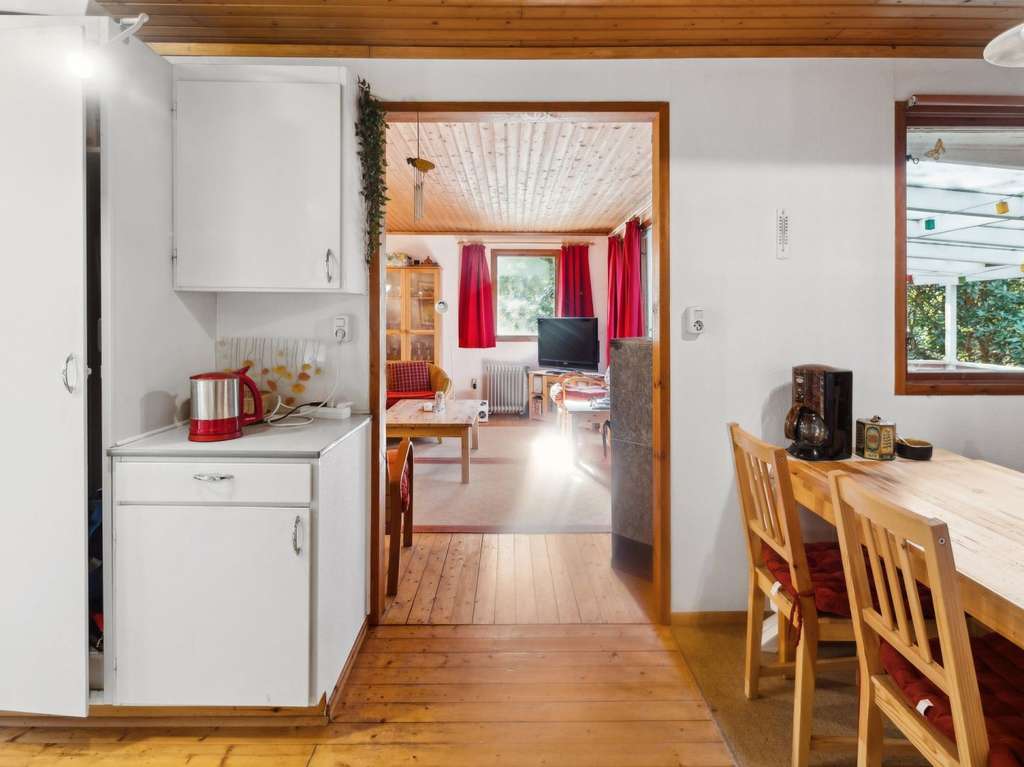 Immobilie in Wiefelstede - Pacht - Feines Schwedenholzhaus im Wochenendhausgebiet Mollberg mit privatem Badesee - Bild 4