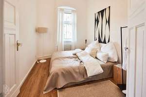 Helle 3-Zimmer-Dachgeschosswohnung in bester Lage von Berlin-Wilmersdorf – Die vollständige Adresse der Immobilie erhältst du vom Anbieter., 10717 Wilmersdorf, Berlin – Vorschaubild 6