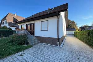 VIEL PLATZ ZUM WOHNEN, ARBEITEN & ENTSPANNEN - GROSSE TERRASSE & POOL- GARAGE FÜR 2 PKW – Heiterwanger Weg 36 po, 12209 Lichterfelde, Berlin – Vorschaubild 35