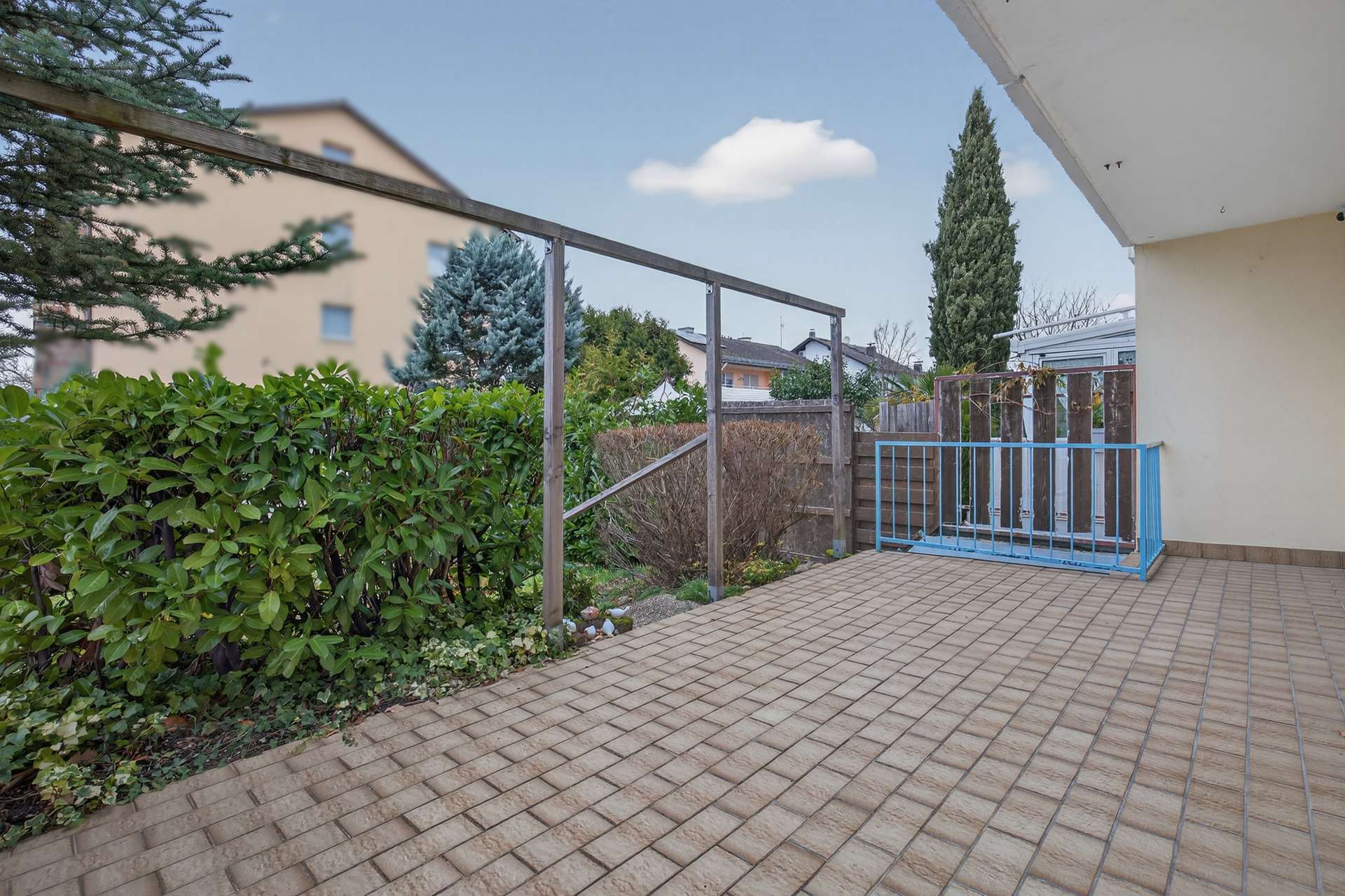 Immobilie in Dettenheim - Viel Platz für Ihre Ideen – renovierungsbedürftige Doppelhaushälfte in Dettenheim - Bild 9