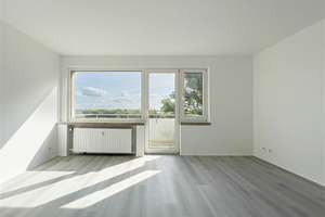 Provisionsfrei / Hoch hinaus: Ihr neues Zuhause mit Traumaussicht – Die vollständige Adresse der Immobilie erhältst du vom Anbieter., 41238 Giesenkirchen-Mitte, Mönchengladbach – Vorschaubild 3