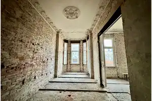 Rohdiamant an der Hamburger Hochallee – Hamburg – Vorschaubild 2