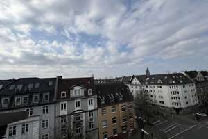 Sanierte Dachterrassen-Wohnung im Altbau mit Parkblick in Flingern-Nord – Cranachstr. 34, 40235 Flingern Nord, Düsseldorf – Vorschaubild 5