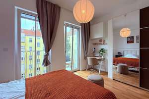 Großzügige 2-Zimmerwohnung - Balkon zum Hof und zur Vormittagssonne – Osnabrücker Straße 27, 10589 Charlottenburg, Berlin – Vorschaubild 12