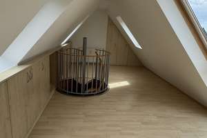 Alltagstaugliche 3-Zimmer-Maisonette-Wohnung in Hamburg Bramfeld – Die vollständige Adresse der Immobilie erhältst du vom Anbieter., 22177 Bramfeld, Hamburg – Vorschaubild 12