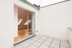 Charmante Maisonette-Wohnung mit Galerie, Balkon und Dachterrasse – Die vollständige Adresse der Immobilie erhältst du vom Anbieter., 45143 Altendorf, Essen – Vorschaubild 9