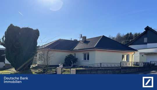 Bild von Wohnraum auf einer Ebene: kein Treppensteigen!