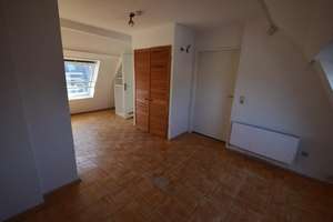 Modernisiertes helles ruhiges Apartment im Dachgeschoss in Köln-Ehrenfeld – Thielenstr. 8, 50825 Ehrenfeld (Ortsteil), Köln – Vorschaubild 3