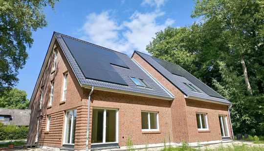 Bild von Effiziensdoppelhaus- Stufe 40, CO² neutral erstellt. Wohnen am Berner Gutspark.