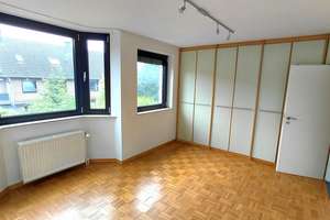Einmalig: 7 Zimmer für die große Familie – Die vollständige Adresse der Immobilie erhältst du vom Anbieter., 40595 Hellerhof, Düsseldorf – Vorschaubild 9