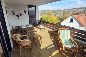 Gepflegtes 2-Familienhaus mit Dachstudio, Kamin, Garten und Garage! – Schweinfurt (Kreis) – Vorschaubild 12