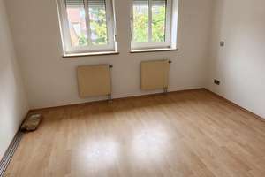 Top gelegene helle 2-Zimmer-Wohnung mit Einbauküche und wunderschönem Ausblick  – Schilllerstraße 15, 85055 Nordost, Ingolstadt – Vorschaubild 8