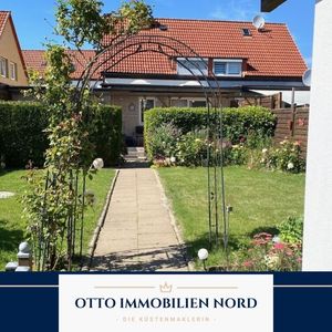 Bremerhaven-Geestemünde: Gepflegte Doppelhaushälfte mit Wintergarten, Garage, Stellplatz & Garten, O