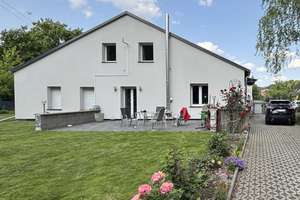 Großzügiges Wohn- und Gewerbeobjekt! 375 m² für Leben und Arbeiten – Die vollständige Adresse der Immobilie erhältst du vom Anbieter., 14552 Michendorf – Vorschaubild 1
