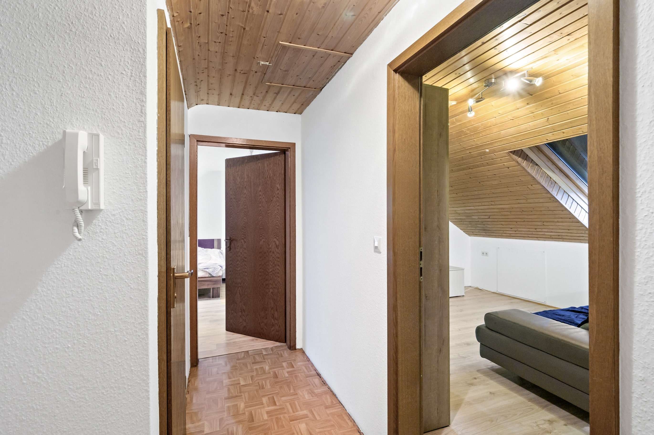 Immobilie in Hechingen - Kapitalanleger aufgepasst - 3 Zimmer Dachgeschosswohnung - Bild 4