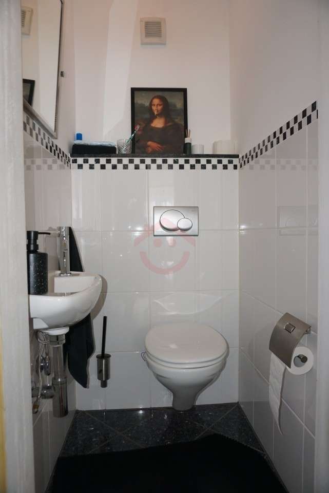 Immobilie in Buseck - Reduzierter Preis: Wohnhaus nach Architektenentwurf - Selber wohnen und vermieten zugleich! - Bild 11